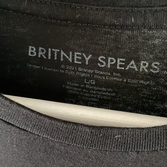 Britney Spears Unisex Tshirt - Picture 4 of 5